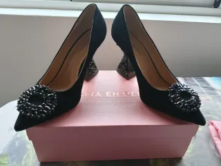 Zapatos de salón negros ALMA EN PENA