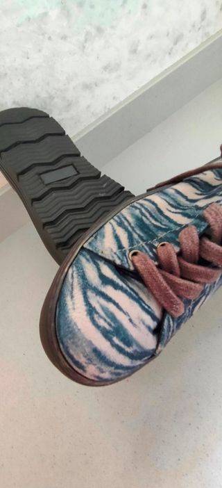 Zapatos mujer estampado cebra