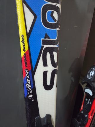 Esquís Salomon con bastones