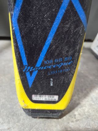 Esquís Salomon con bastones