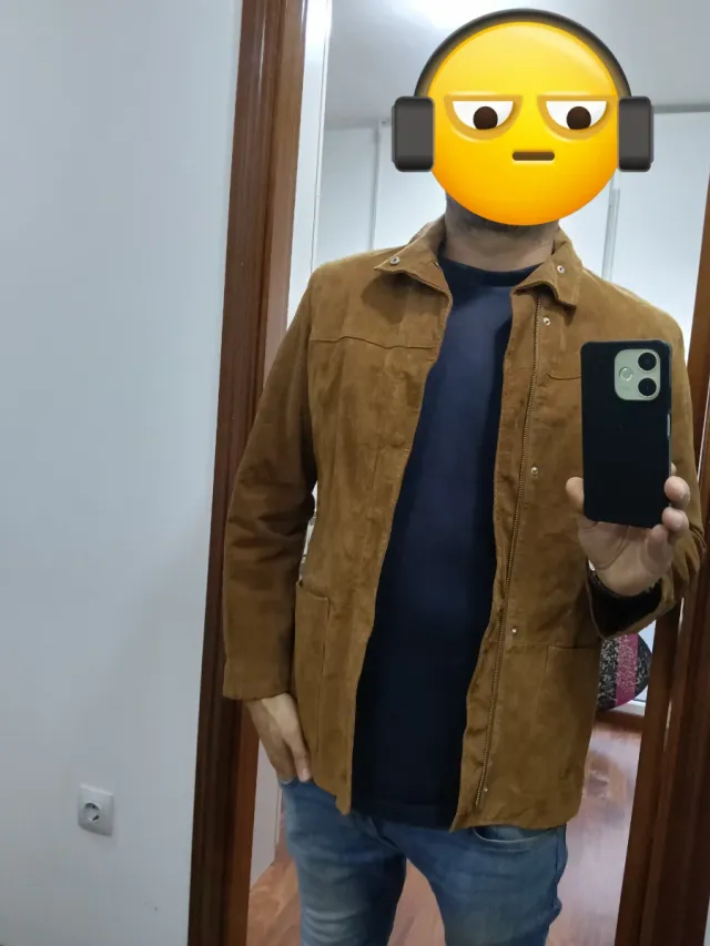 Chaqueta marrón de ante