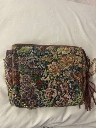 Bolso Bimba y Lola bandolera estampado en flores