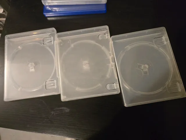 10 Cajas Blu-ray PS3 9 transparentes 1 azul