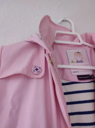 Gabardina niña rosa