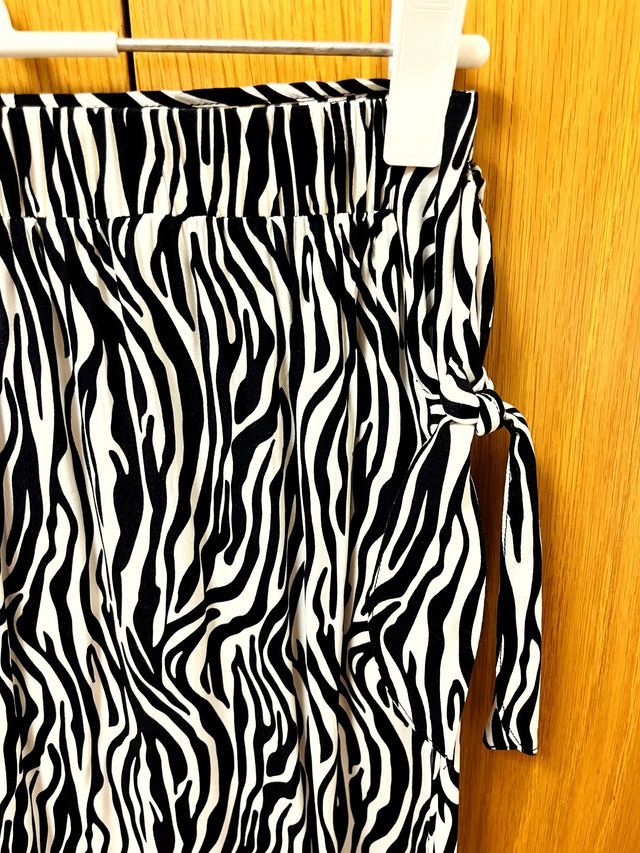 Falda Verano Estampado Cebra