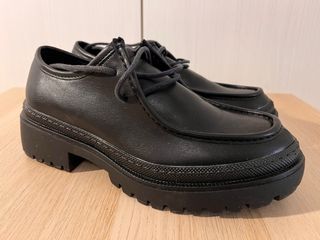 Stringate Donna Pelle Mod. Wallabe Nere