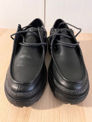 Stringate Donna Pelle Mod. Wallabe Nere