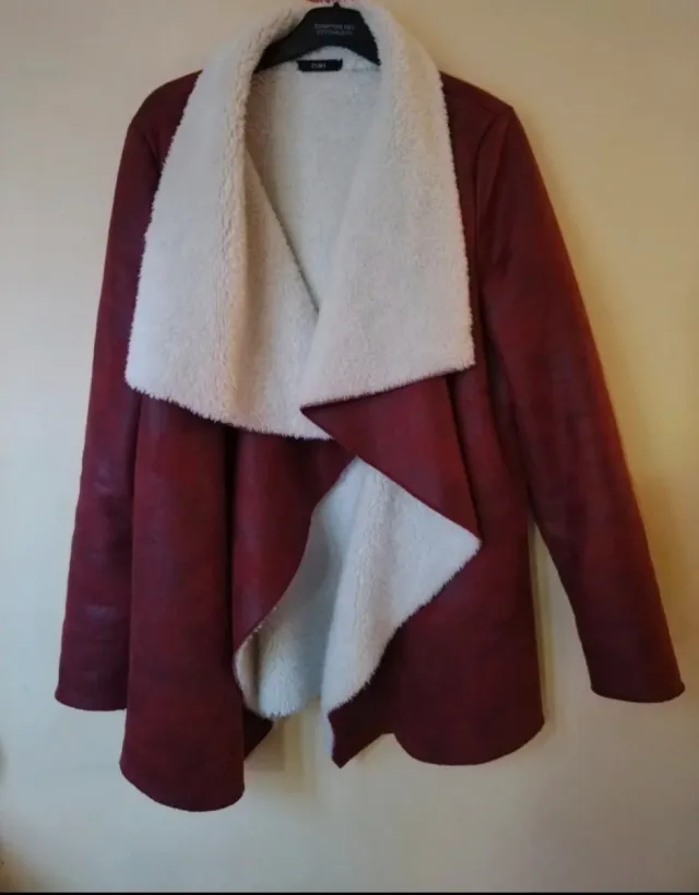 Abrigo Zuiki Borreguito Rojo Talla Única