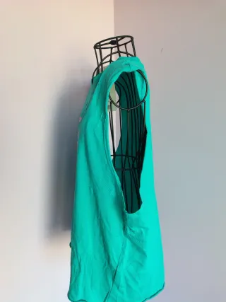 Camiseta sin mangas turquesa