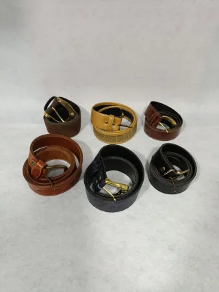 Lote 11 cinturones piel y polipiel.