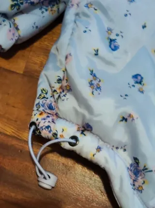 Cazadora floral azul talla XL