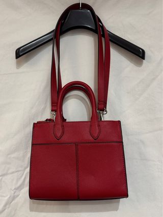 Bolso rojo Zara