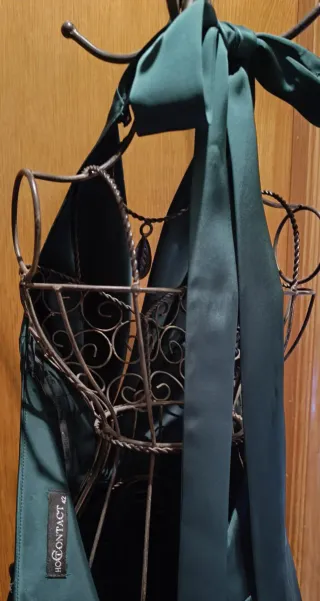 Vestido de fiesta satén verde