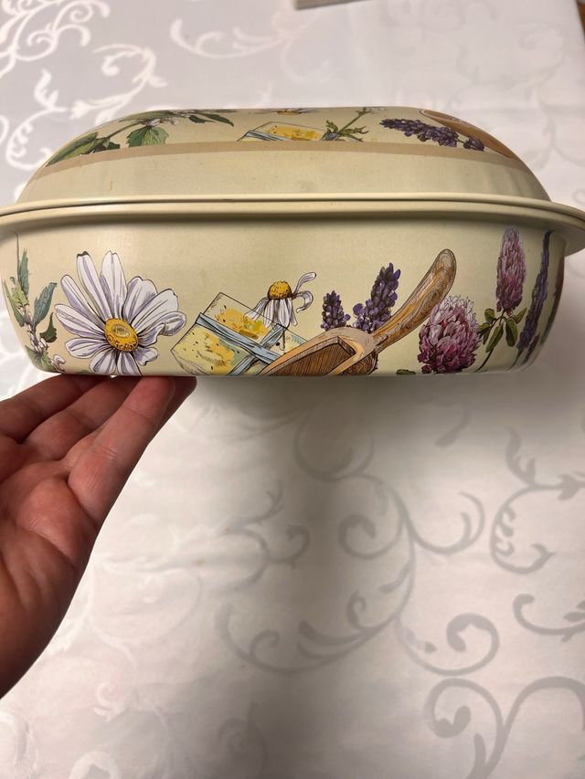 Caja de Hojalata Decorada Floral