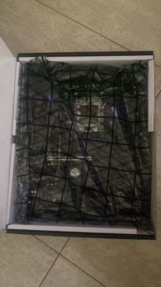 MSI MAG B650 Tomahawk WiFi Placa Base A ESTRENAR