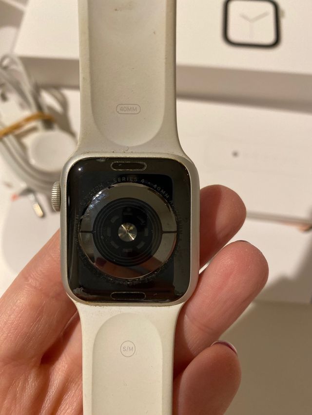 Apple Watch Series 4 Plata/Blanco 40MM
