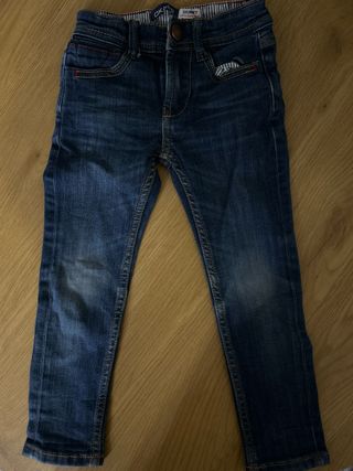 Ropa variada niña 3-4 años