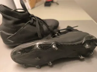 Botas fútbol Adidas Predator Talla 33