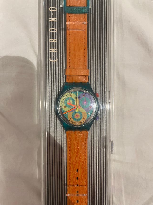 Reloj Swatch Chrono Multicolor Naranja