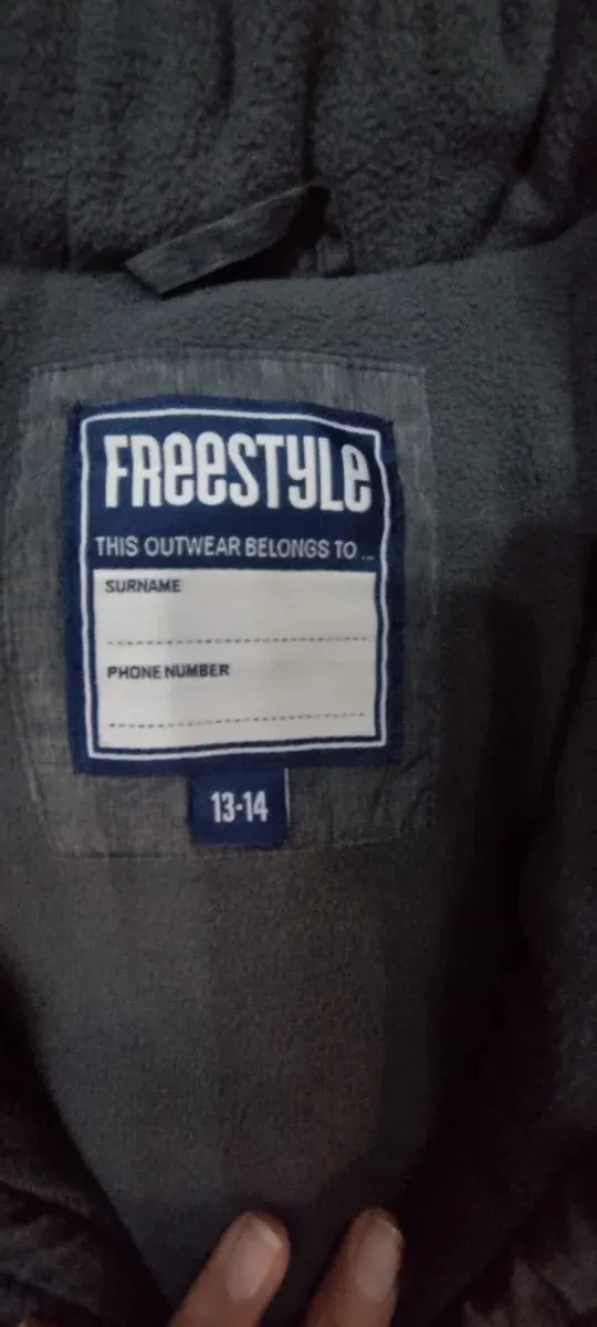 Abrigo gris chico 13-14 años