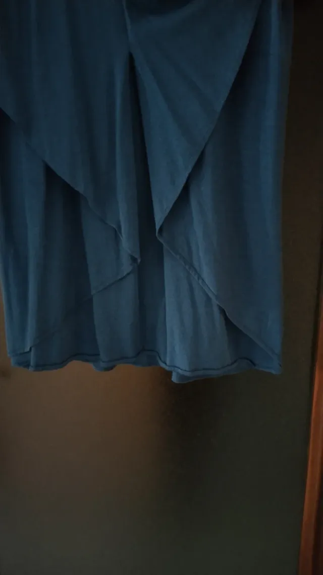 Preciosa blusa de la marca síntesis talla XS