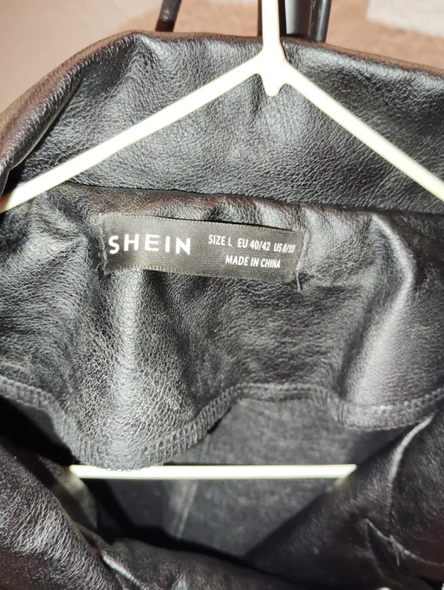 Chaqueta SHEIN Negra Talla XL