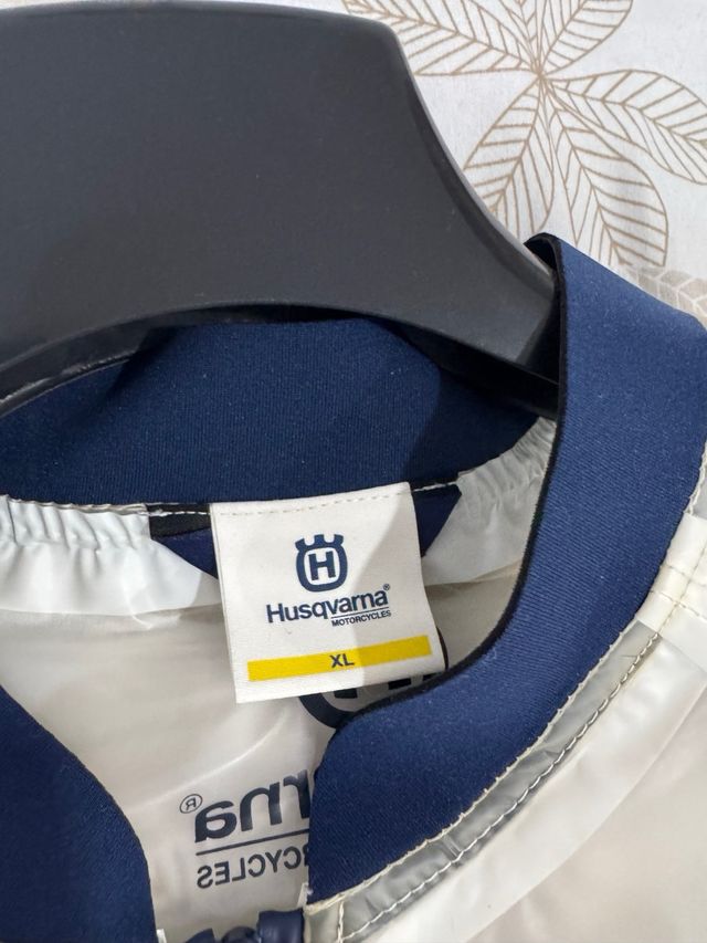 Chubasquero Husqvarna Original Transparente