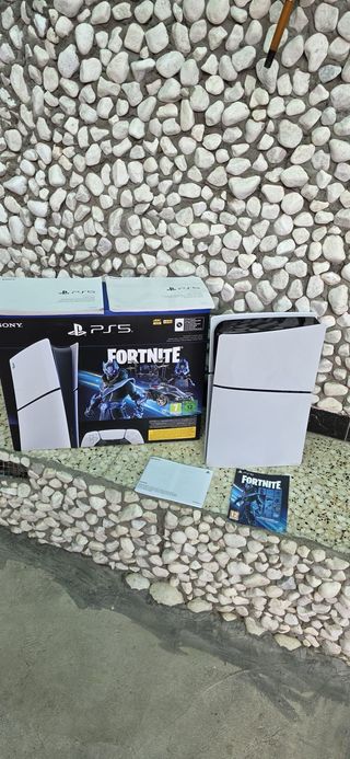 PlayStation 5 Slim Blanca