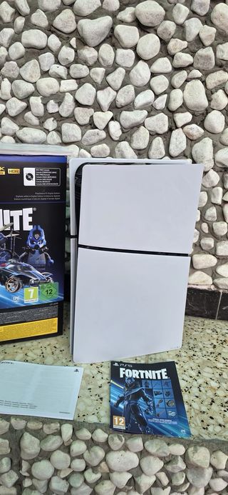 PlayStation 5 Slim Blanca