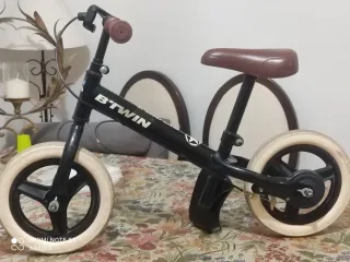 Bicicleta de equilibrio Btwin negra