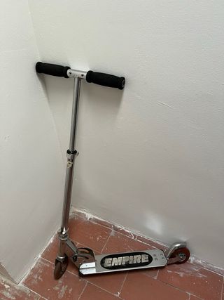 Patinete Empire plateado