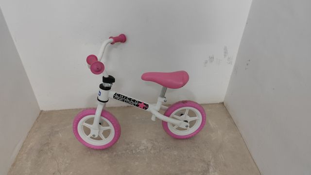 Bicicleta de Equilibrio Chicco Pink Comet