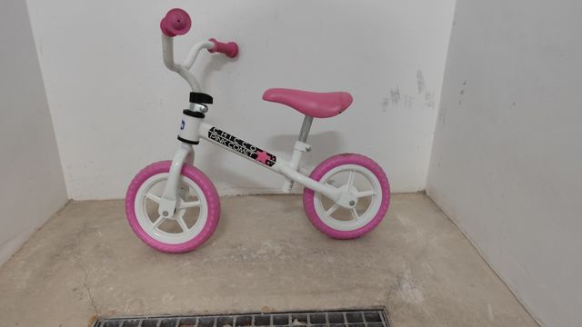 Bicicleta de Equilibrio Chicco Pink Comet