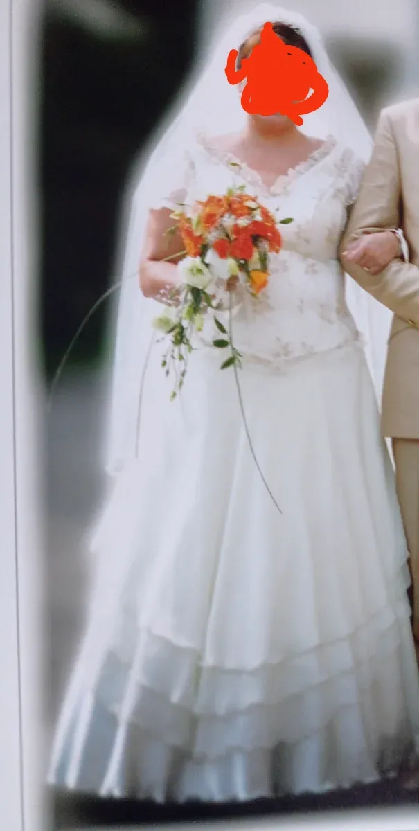 Vestido de Novia Blanco roto con Flores