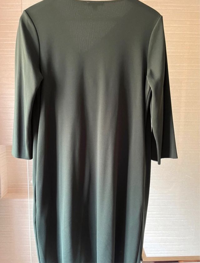 Vestido COS verde drapeado