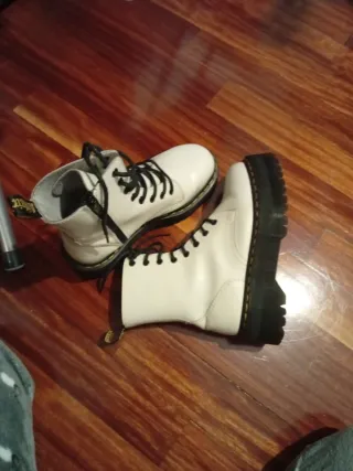 Botas Dr. Martens Cuero Plataforma Blancas