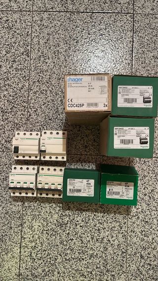 Diferenciales y magnetotérmicos Siemens y Schneide