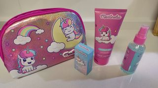 Neceser Unicornio Martinelia con Colonia y Gel