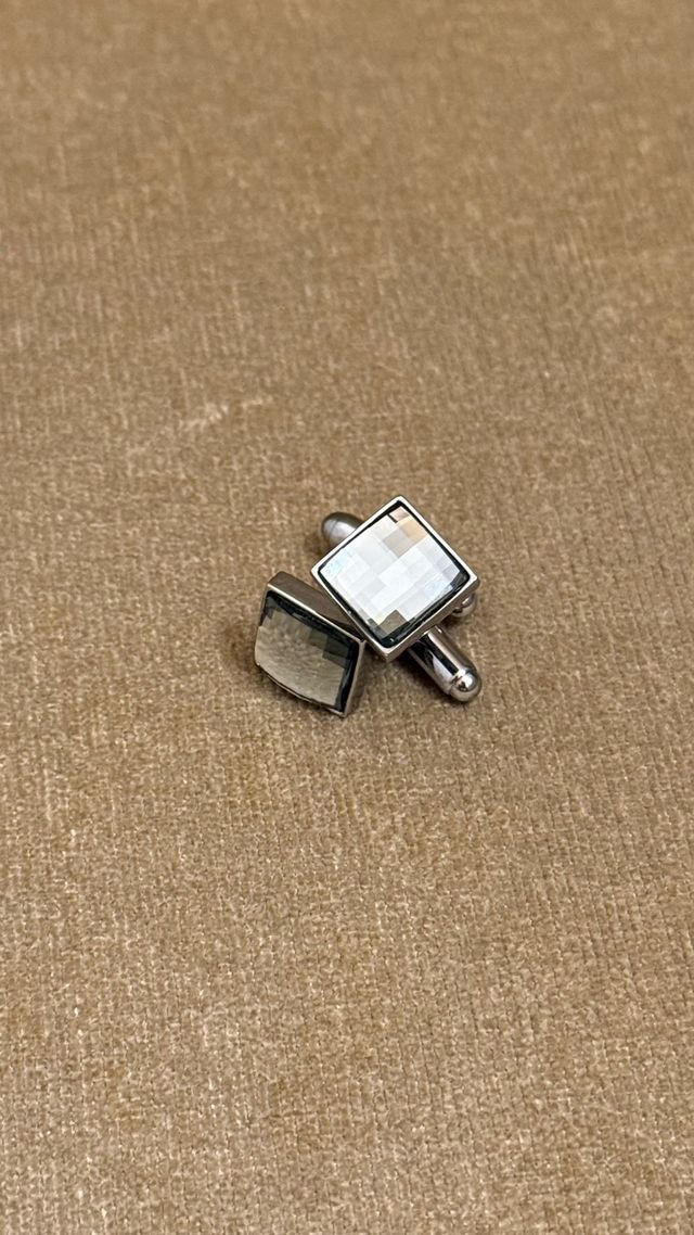 Gemelos Swarovski Cuadrados Plata y Gris