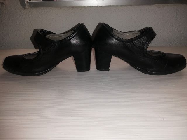 Zapatos tacón de mujer Cuero Negro Tipo Mary Jane