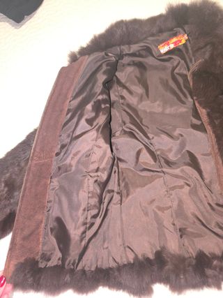 Chaqueta de piel marrón