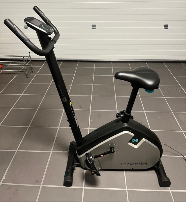 Bicicleta Estática Domyos Essential 06