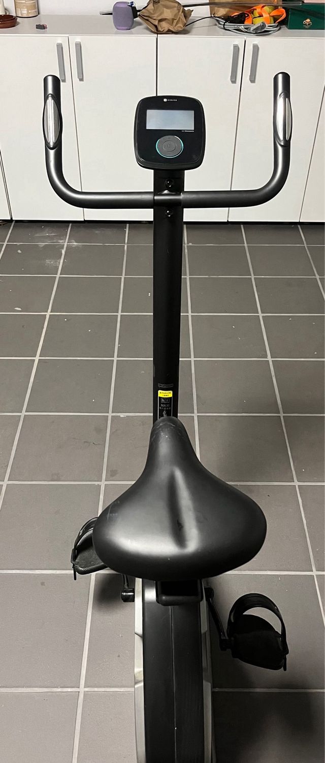 Bicicleta Estática Domyos Essential 06