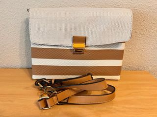 Bolso de hombro tipo cartera rayas marrón y blanco