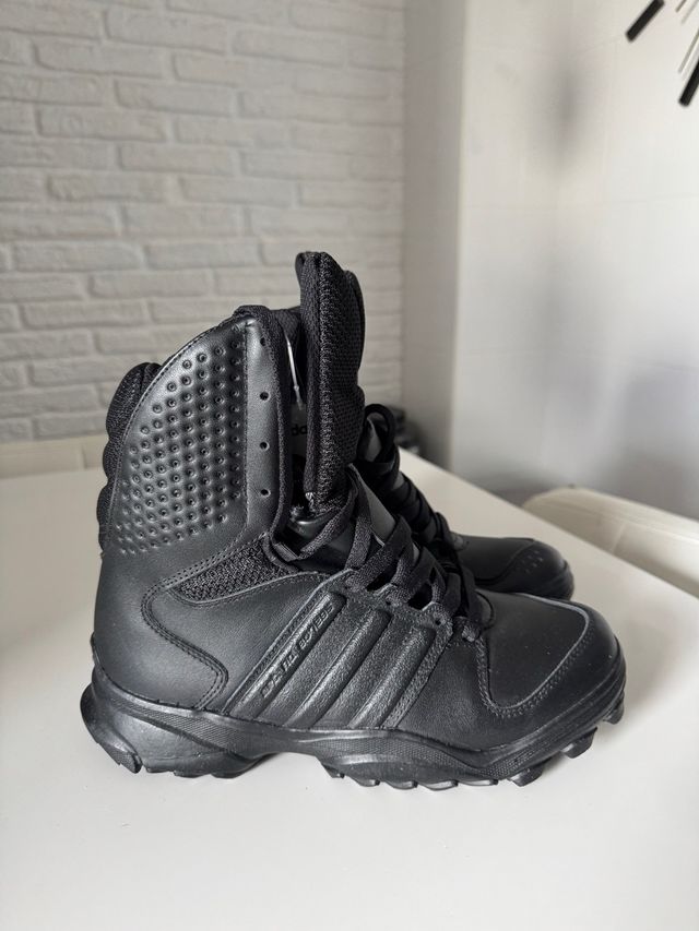 39 1/3 Botas Adidas GSG 9.2 policía seguridad