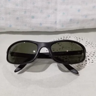 Gafas de sol Pepe Jeans negras y verdes