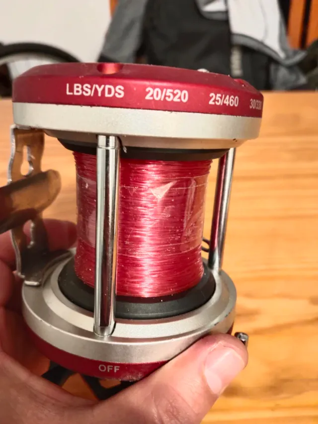 Carrete Pesca Yokozuna Tunna 500GL Naranja