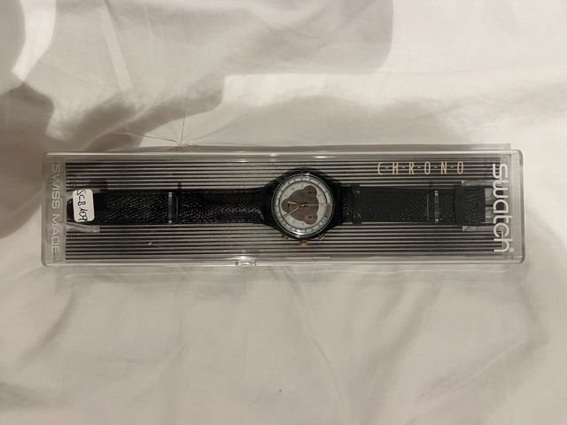 Swatch Chrono Reloj Negro y Dorado