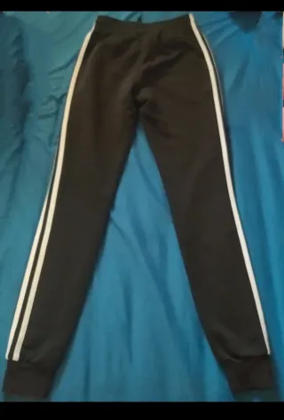 Pantalón chándal Adidas negro