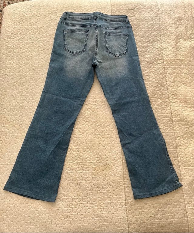 Pantalones vaqueros campana (flare), tallas varias